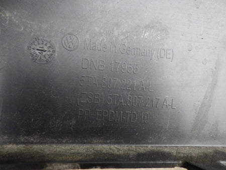 VW TOURAN 5TA 15- Front Bumper