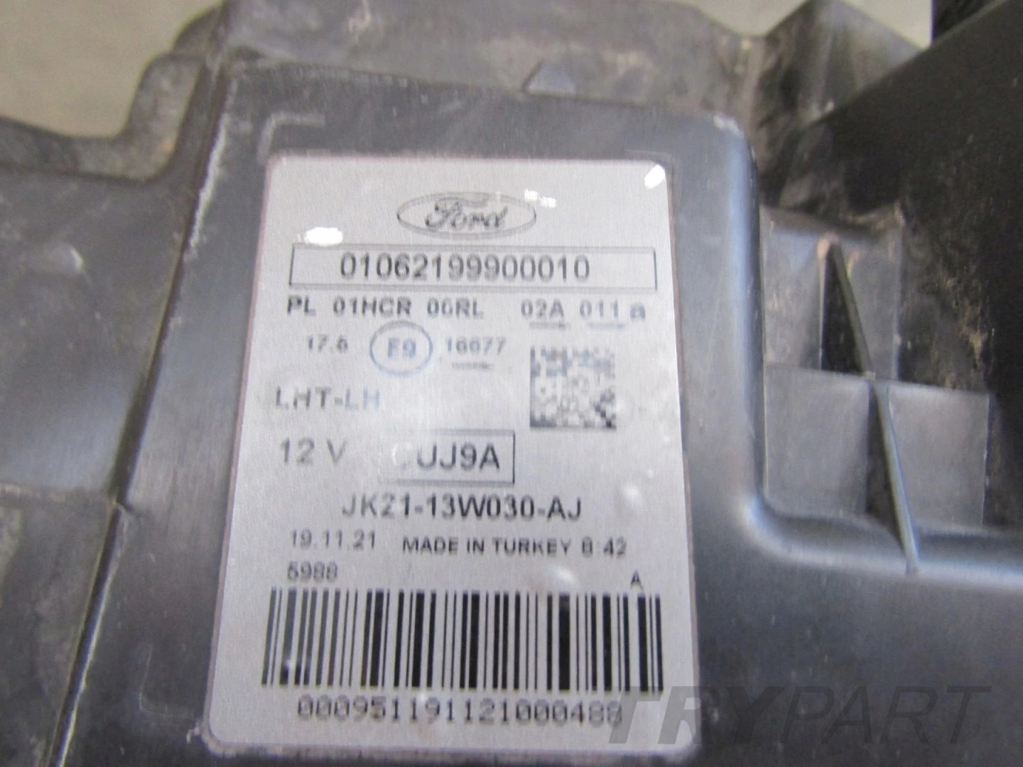 HEADLIGHT FORD TRANSIT CUSTOM STANDARD LIFT 17-23 LH LEFT JK21-13W030-AJ