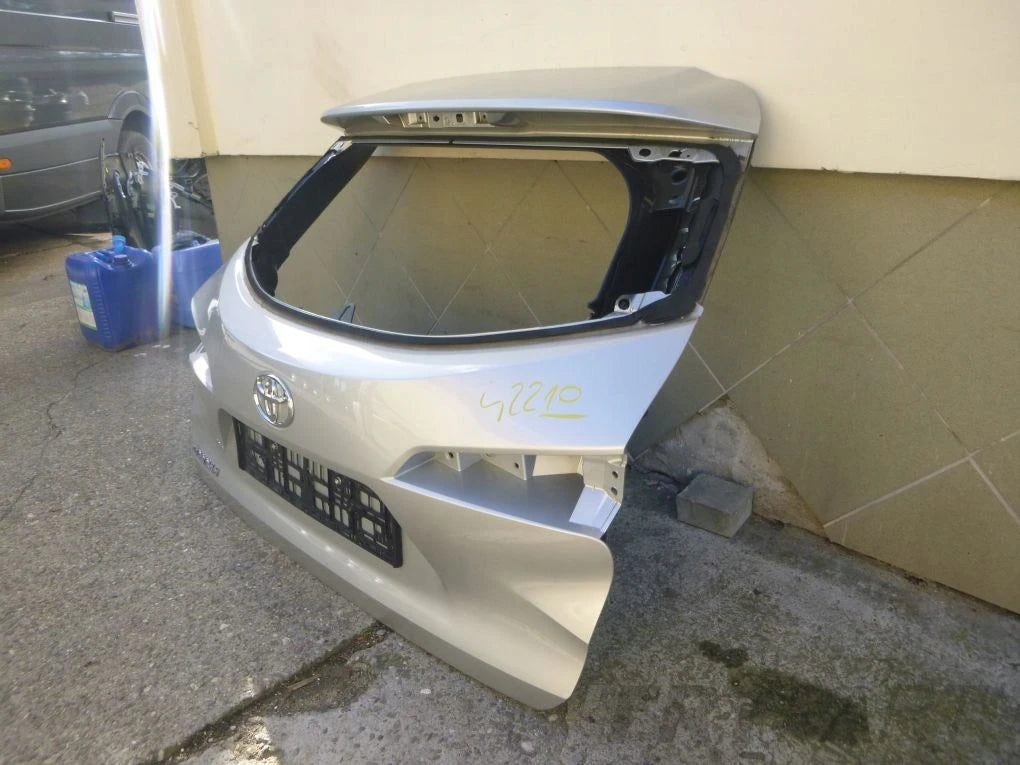 TOYOTA COROLLA E21 KOMBI Rear Hatch