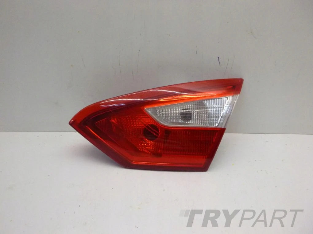 FORD FOCUS MK3 III Right Rear Lamp