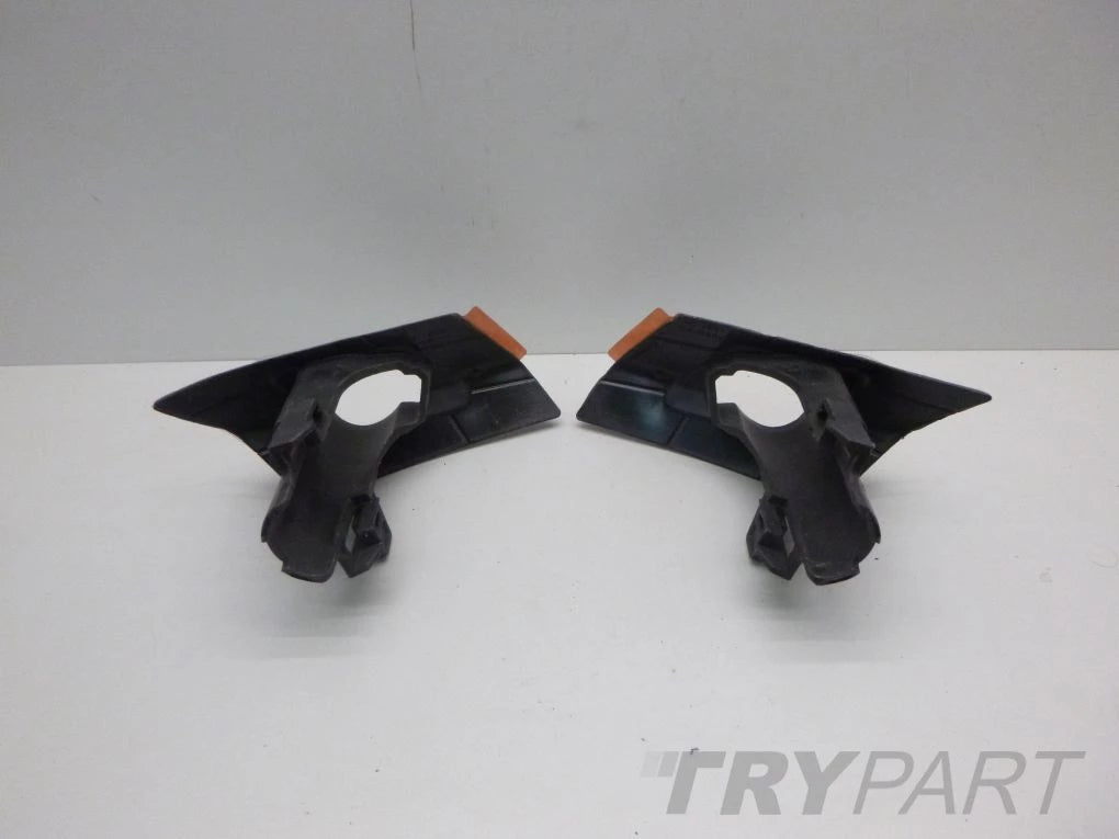 BMW F32 F33 7297142 Washer Mount LEFT