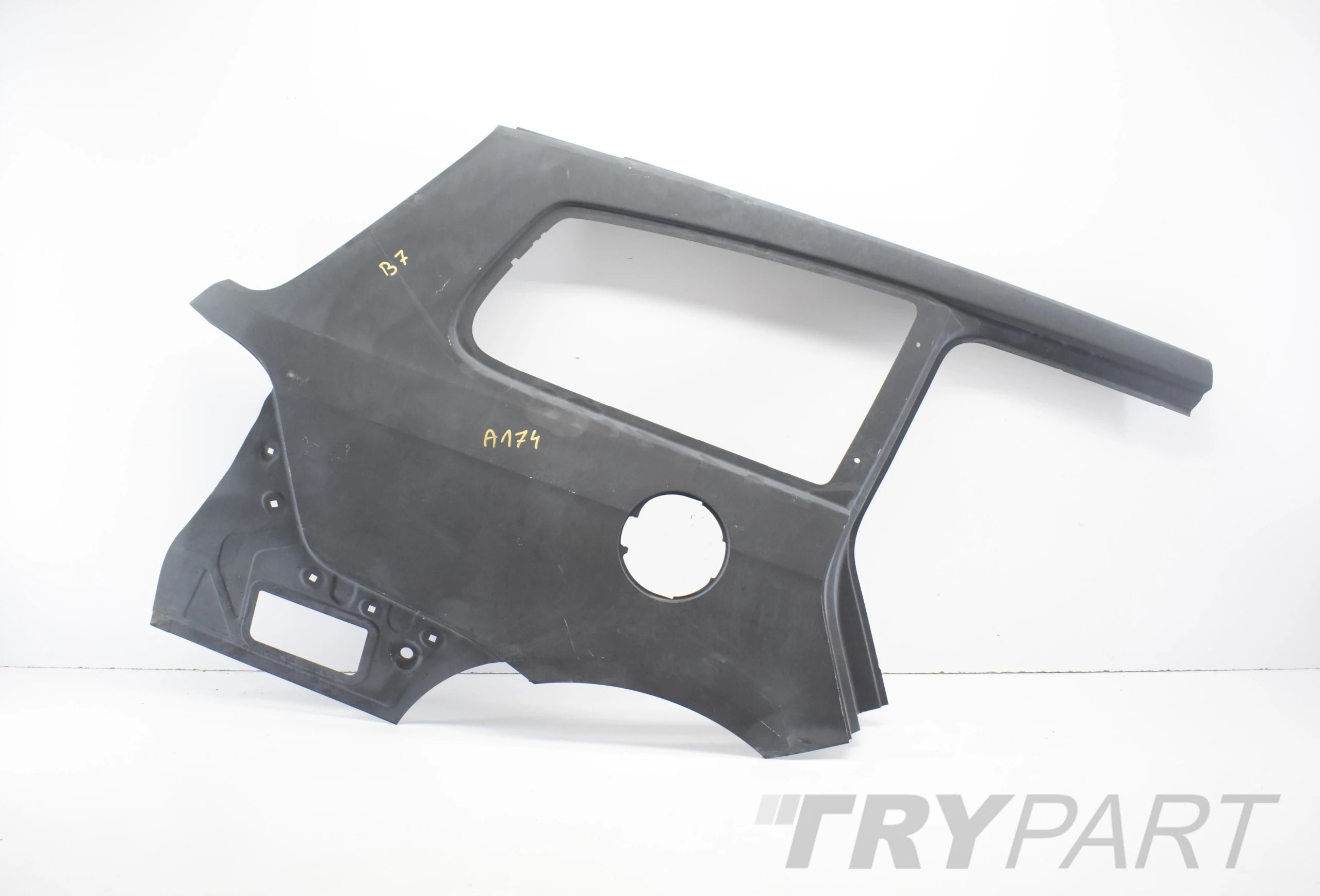 VW PASSAT B7 REAR RIGHT FENDER CLADDING WAGON