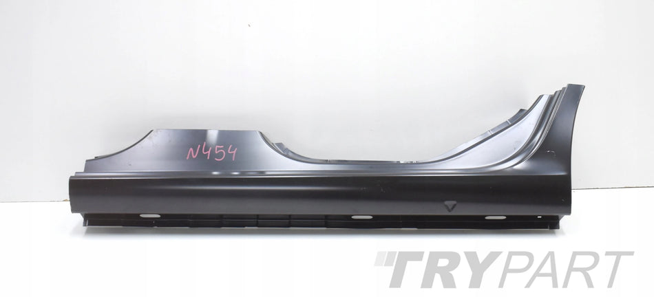 SKODA SCALA 657 LEFT SILL COVER ORG NEW 657809605
