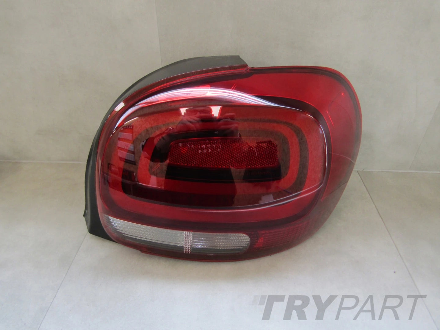 Taillight Citroen C3 III Standard + LED 16- RH 9812257480