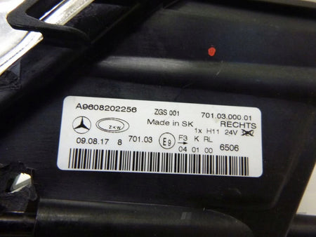 MERCEDES ACTROS ANTOS MP4 960 halogen right