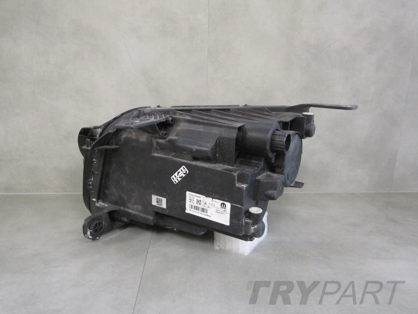 FRONT HEADLIGHT FIAT 500E II 2 STANDARD RH RIGHT 20- 521400300