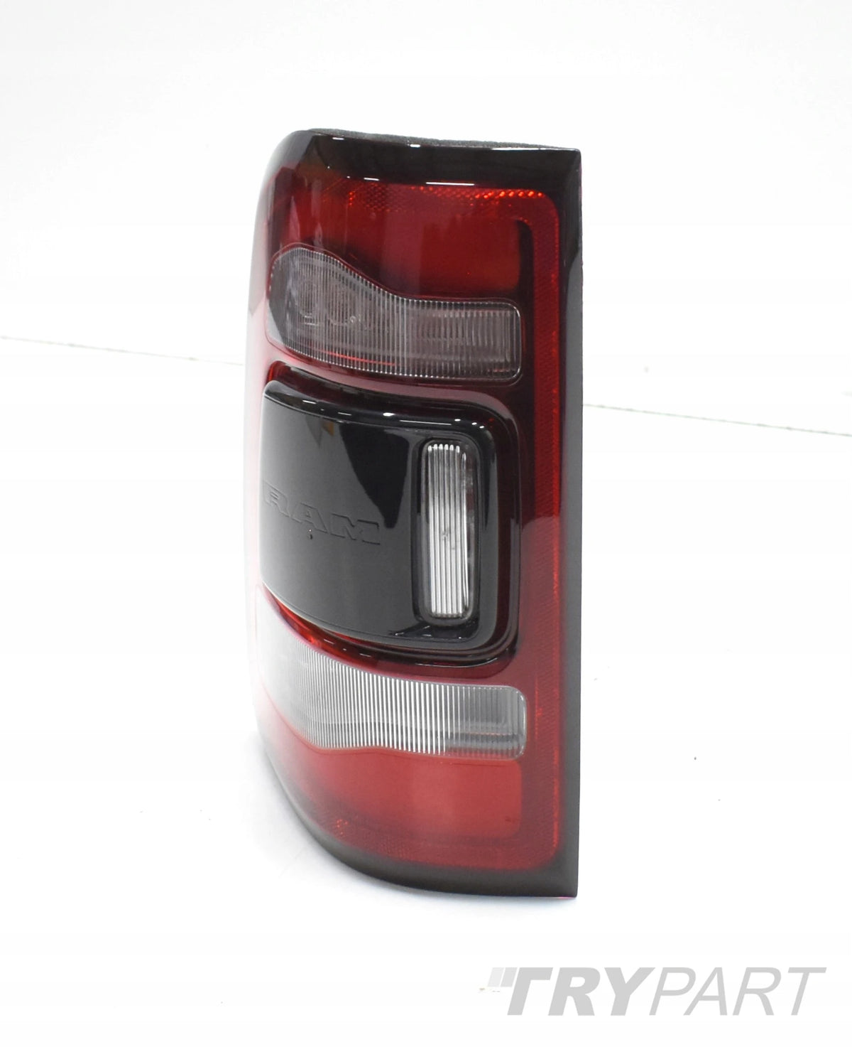 DODGE RAM V 1500 LIMITED LEFT REAR TAIL LIGHT LED ORG EU NEW 19-23