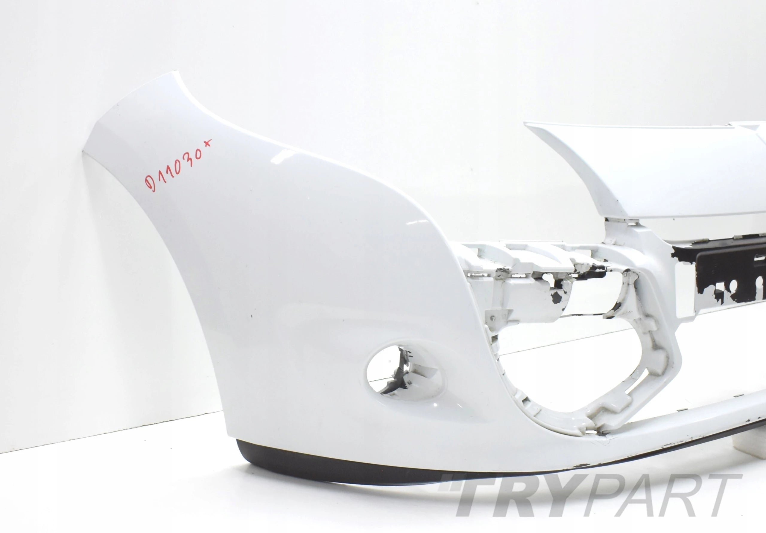 RENAULT MEGANE III LIFT COUPE FRONT BUMPER ORG