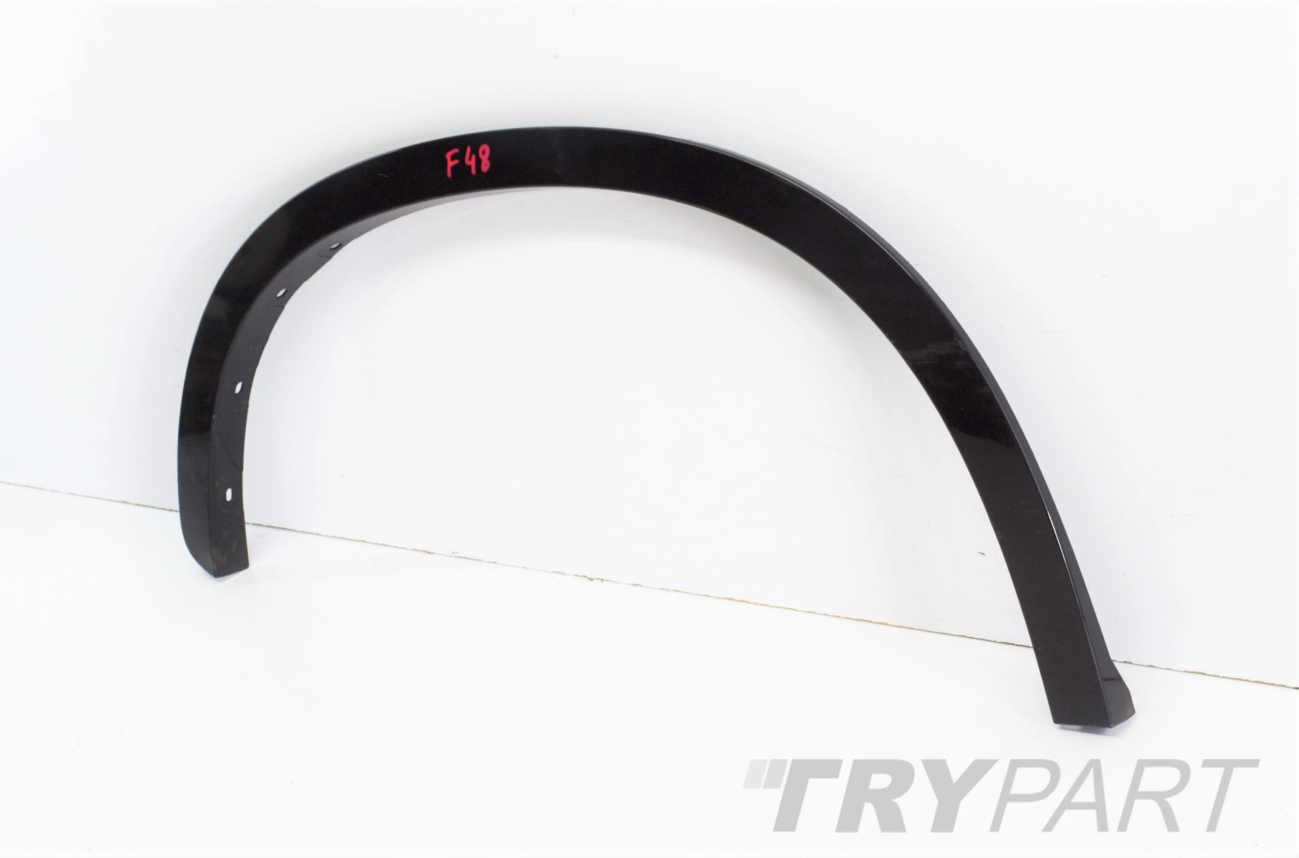 BMW X1 F48 M PACKAGE REAR FENDER MOULDING RIGHT ORG