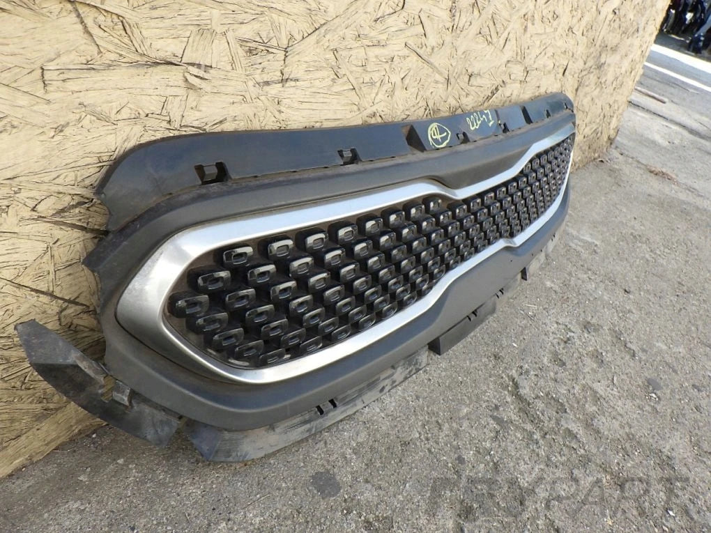 KIA NIRO Grille Retainer