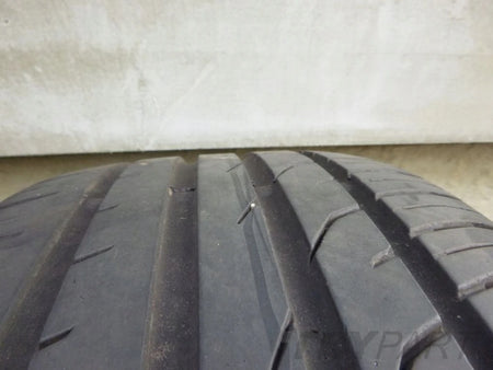 CONTINENTAL CONTI PREMIUM CONTACT 2 225 55 R17 tire