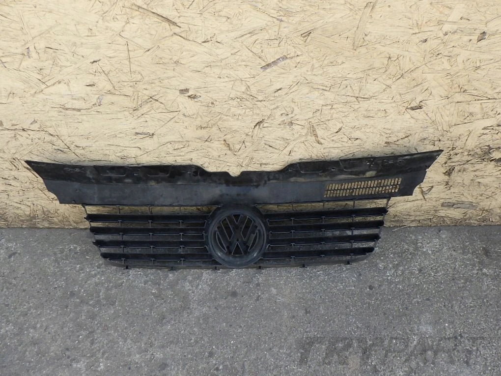 VW TRANSPORTER T5 03- 7H0807101/5 Grille Frame