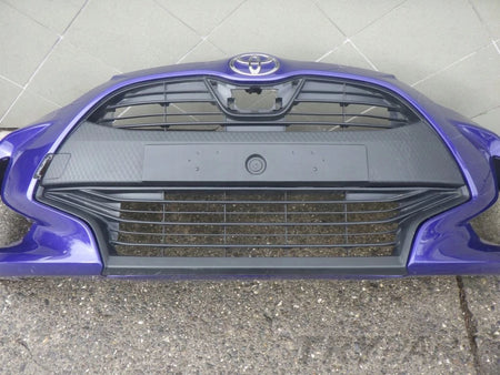 TOYOTA YARIS 4 IV P21 2020- Front Bumper