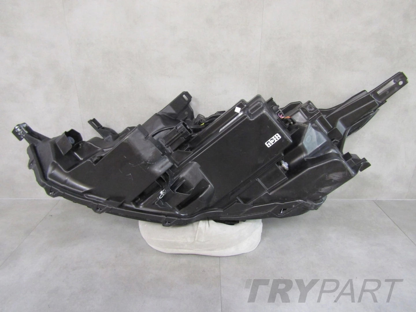 NISSAN QASHQAI 3 III J12 21-24 LED RIGHT HEADLIGHT 100-8D02G