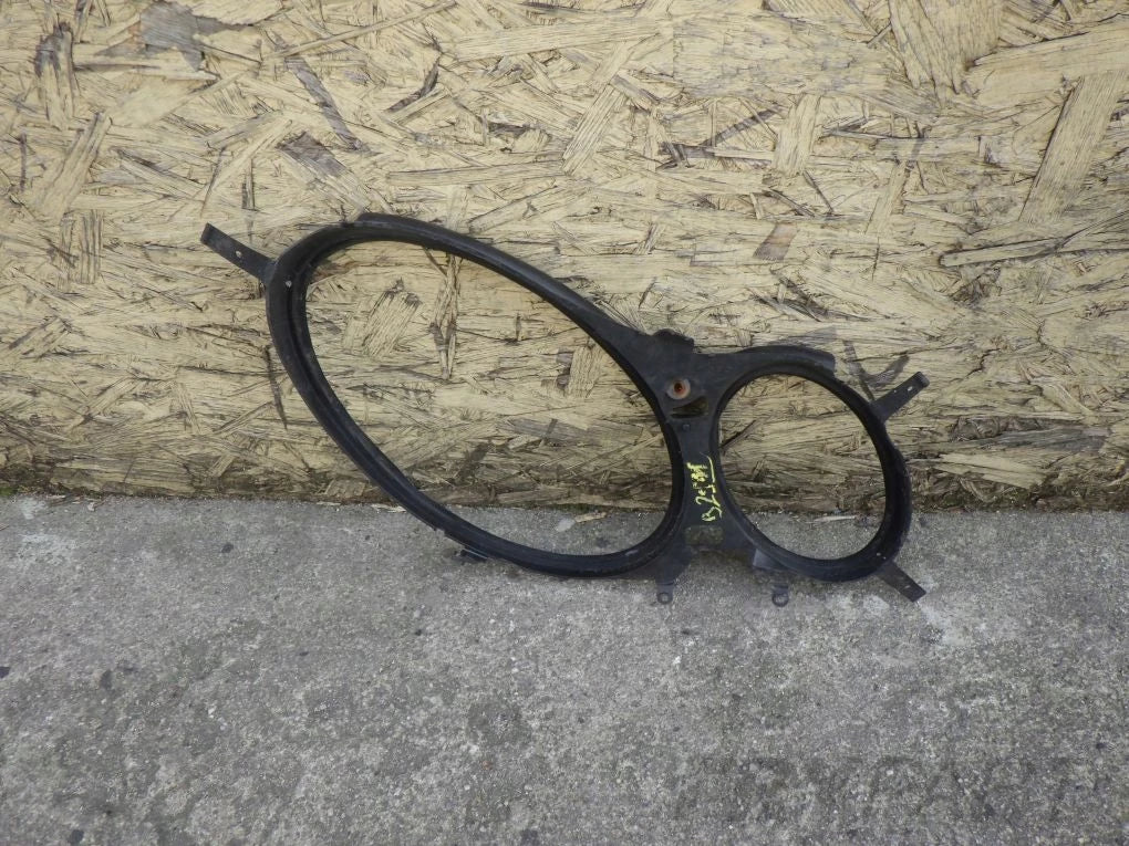 MERCEDES E CLASS 211 W211 SEAL FRAME HEADLIGHT LEFT