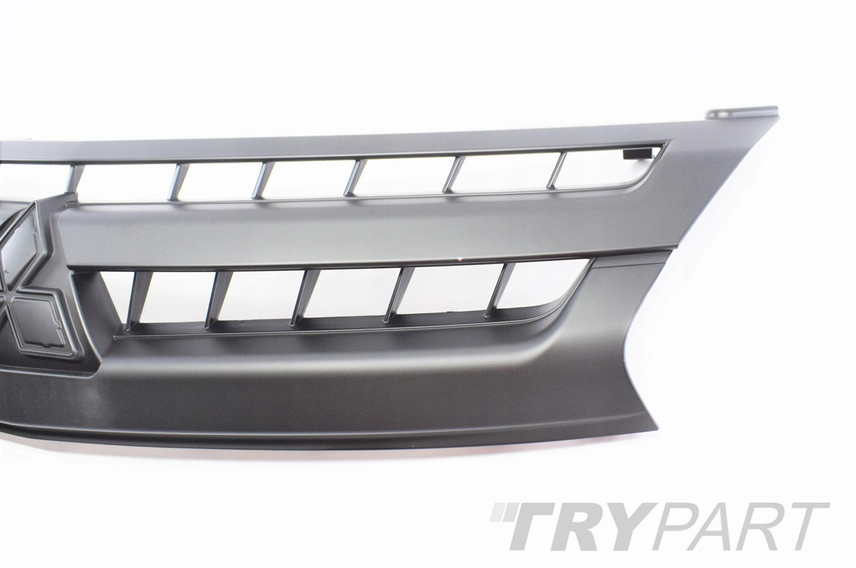MITSUBISHI L200 BUMPER GRILLE ORG NEW