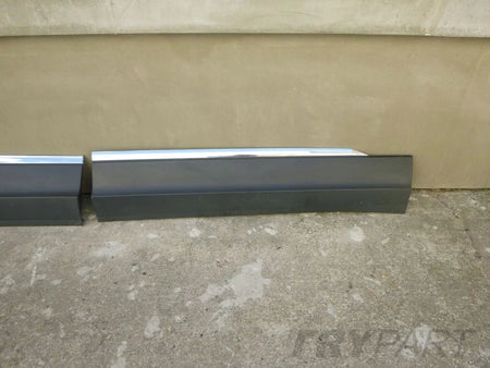 VW TIGUAN II 2 5NA 2015- Right Door Trim Strip