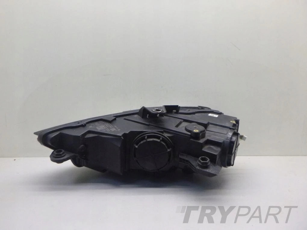 AUDI A3 8V0 8V LIFT XENON LED 16- Right