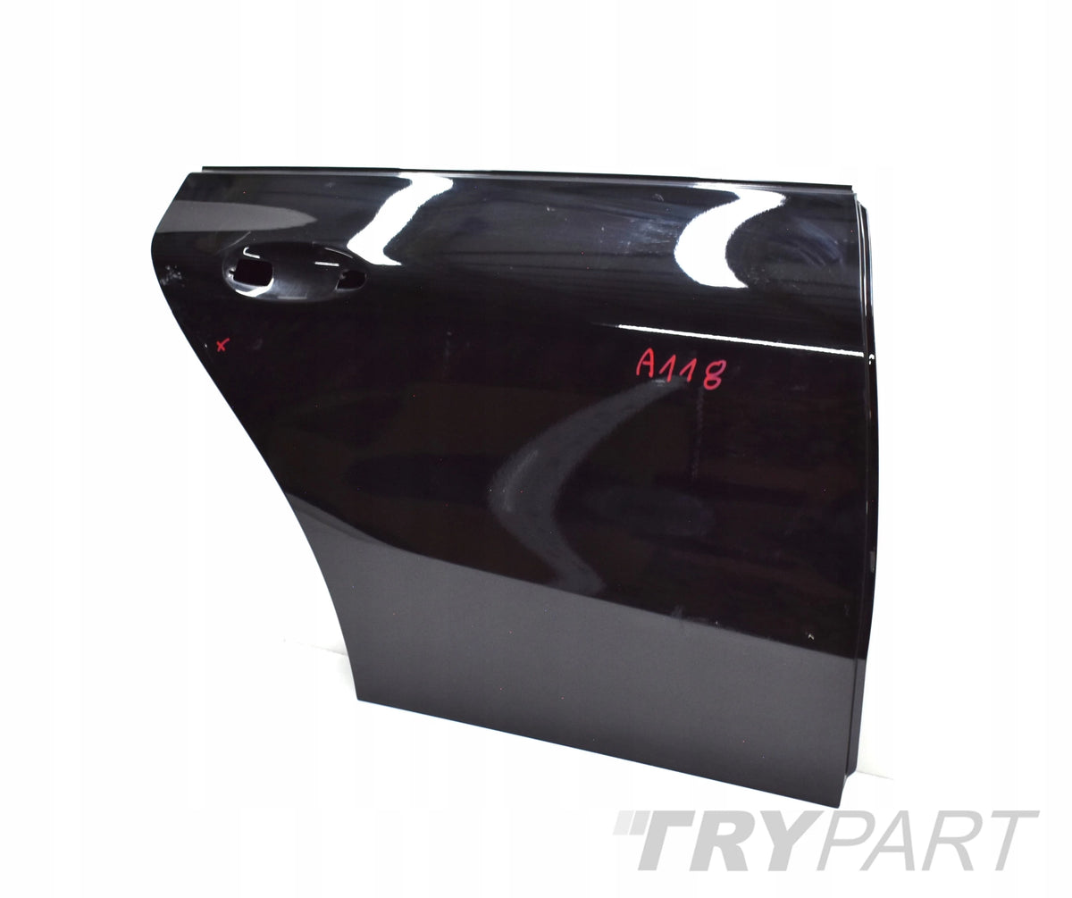 MERCEDES CLA W118 RIGHT REAR DOOR ORG