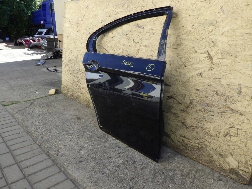 BMW 5 F10 SEDAN Rear Right Door