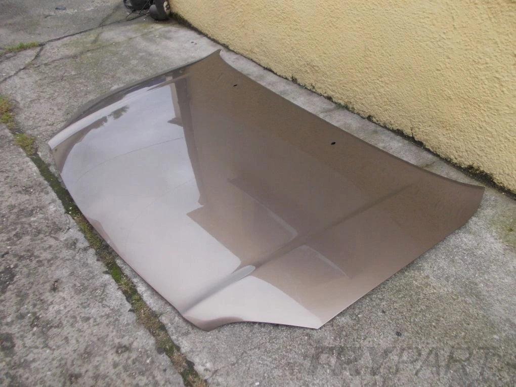TOYOTA AVENSIS II T25 03- Hood