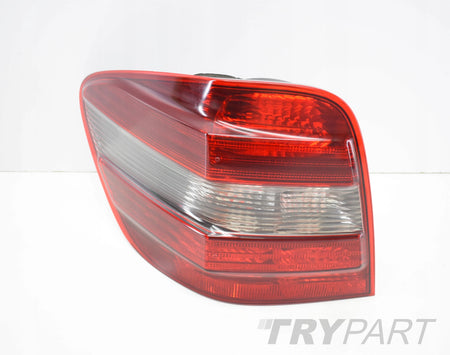 MERCEDES ML W164 LEFT REAR LIGHT EU DISASSEMBLY