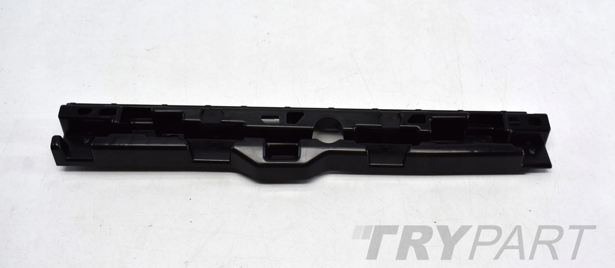 BMW G30 G31 DOOR SILL MOUNTING BRACKET RIGHT NEW ORG