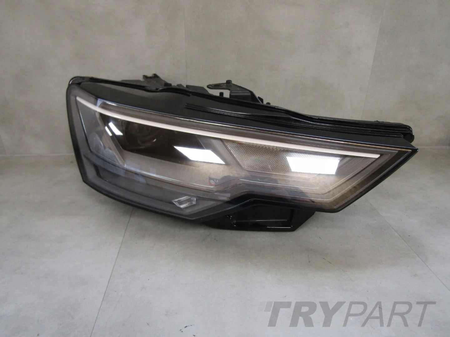 AUDI A6 C8 LED HEADLIGHT 18- RH RIGHT 4K0941034