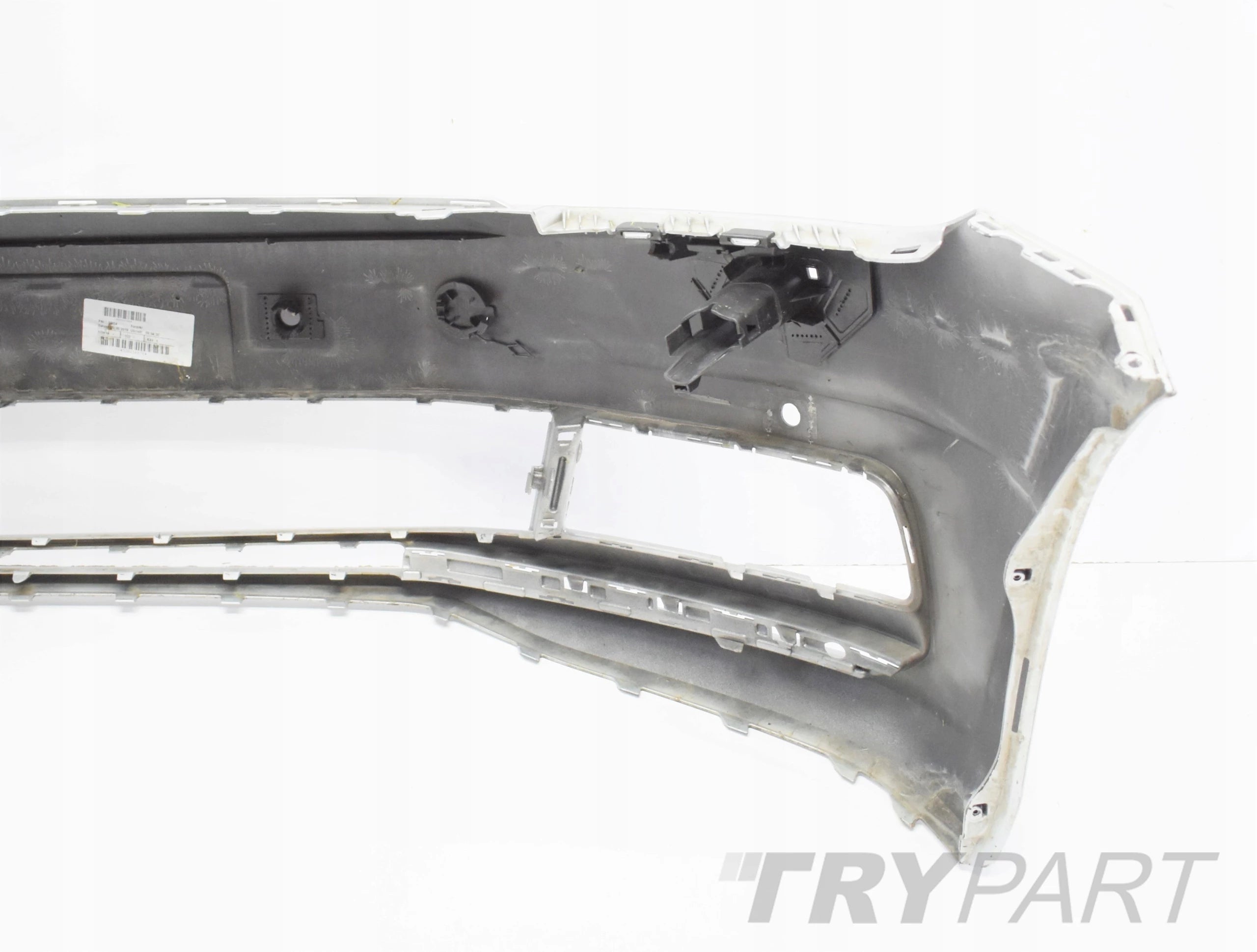 VW TOURAN III 5TA FRONT BUMPER EXCELLENT CONDITION