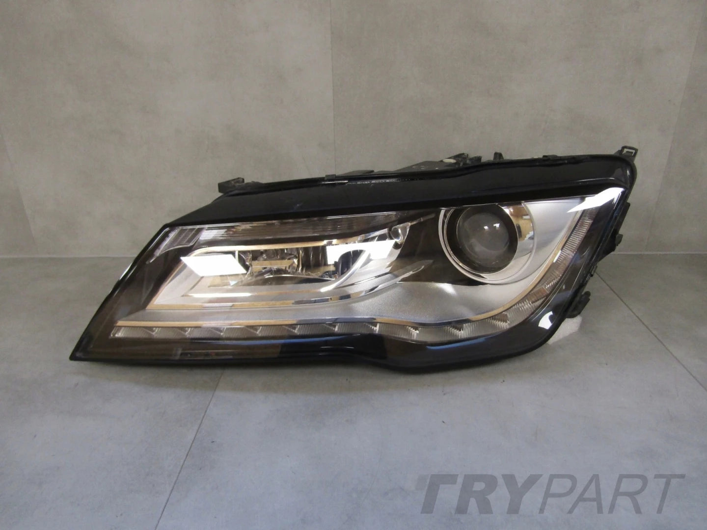 AUDI A7 4G8 HEADLIGHT XENON ACTIVE LH LEFT 4G8941003AG 10-14
