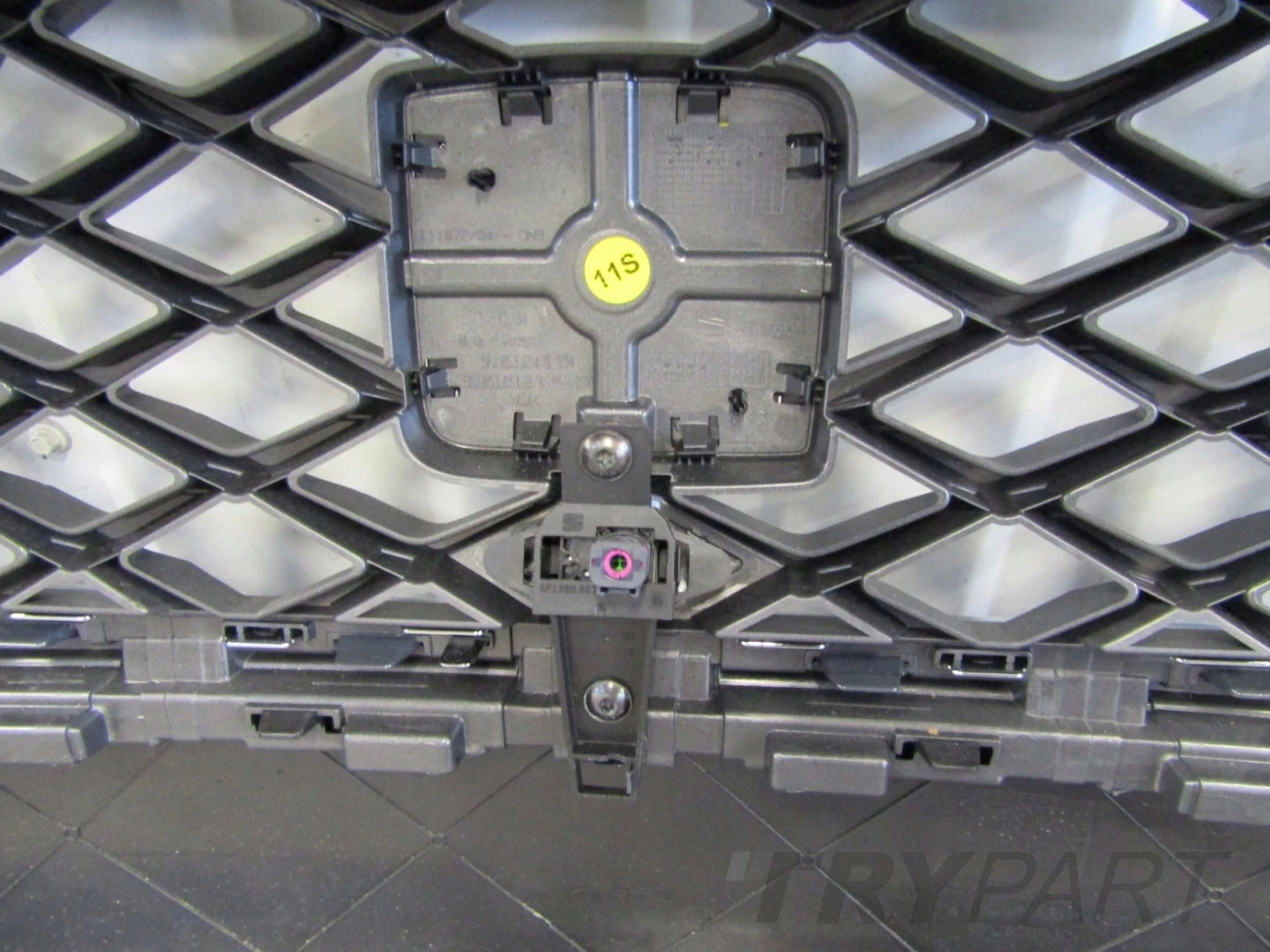 Front Bumper Seat Tarraco 5FJ 18- (Camera)