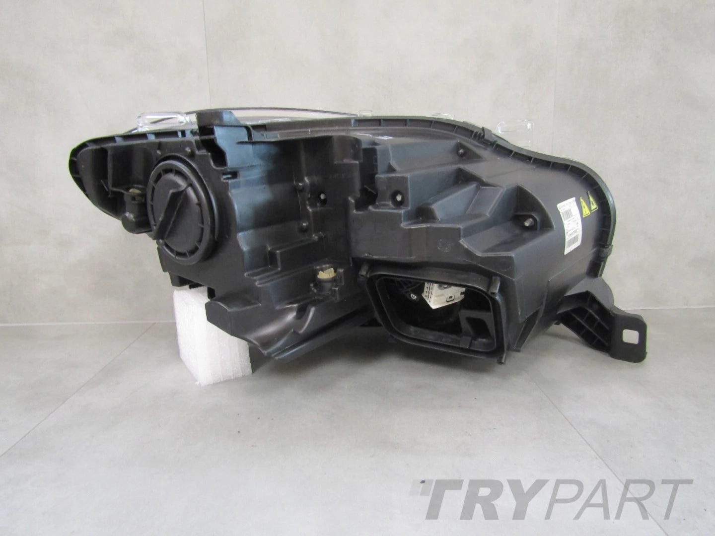 MERCEDES ML W166 XENON HEADLIGHT ACTIVE CURVE 11-15 LH LEFT A1668207859