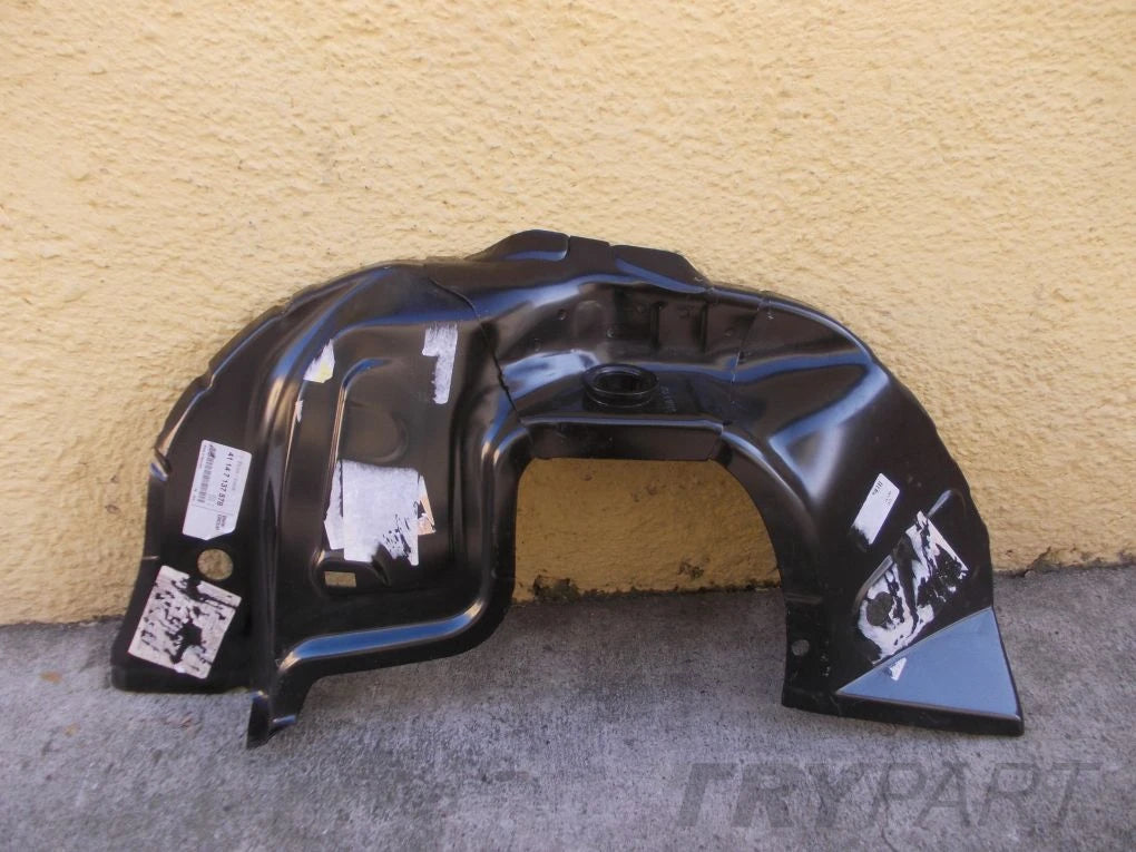 BMW e81 82 84 87 90 92 wheel well fender