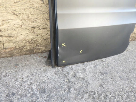 VW CADDY 2K 2K7 20- Right Rear Door