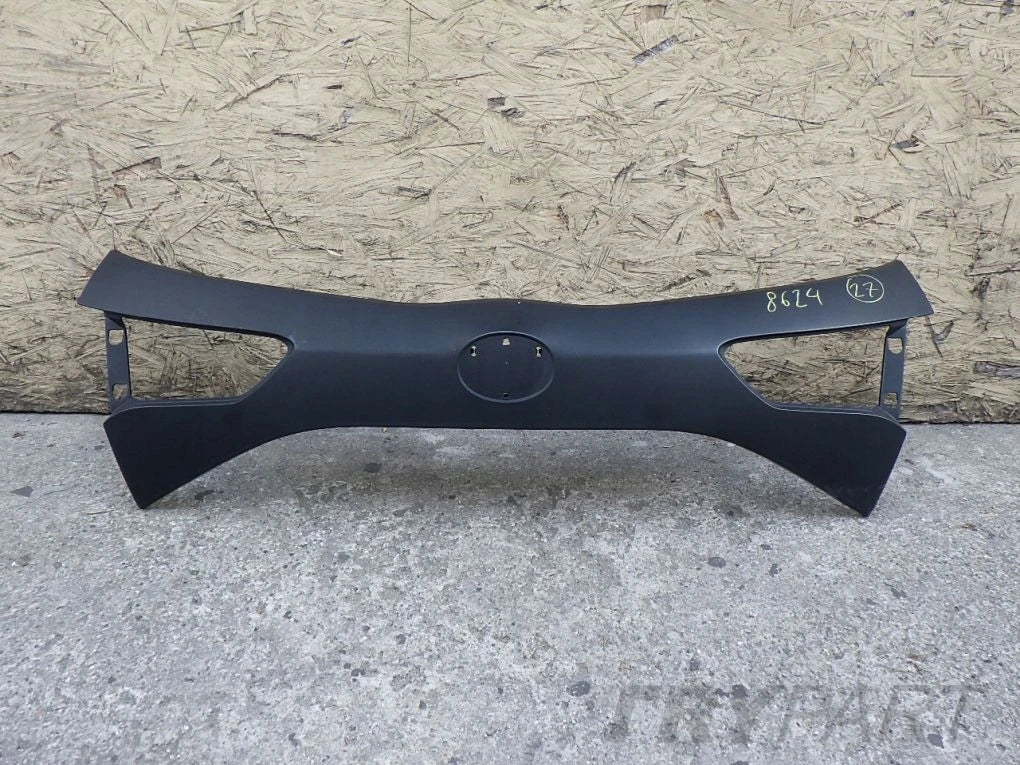 TOYOTA YARIS III 3 LIFT 17- flap trim strip