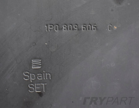 SEAT LEON II 1P0 RIGHT BODY PANEL PILLAR FRAME