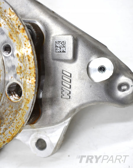BMW M3 M4 G80 G82 RIGHT REAR KNUCKLE HUB ORG 8095658