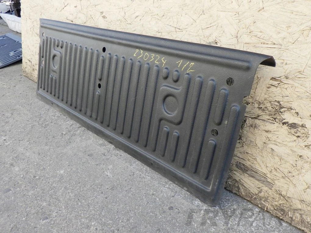 MITSUBISHI L200 REAR TRUNK LID COVER