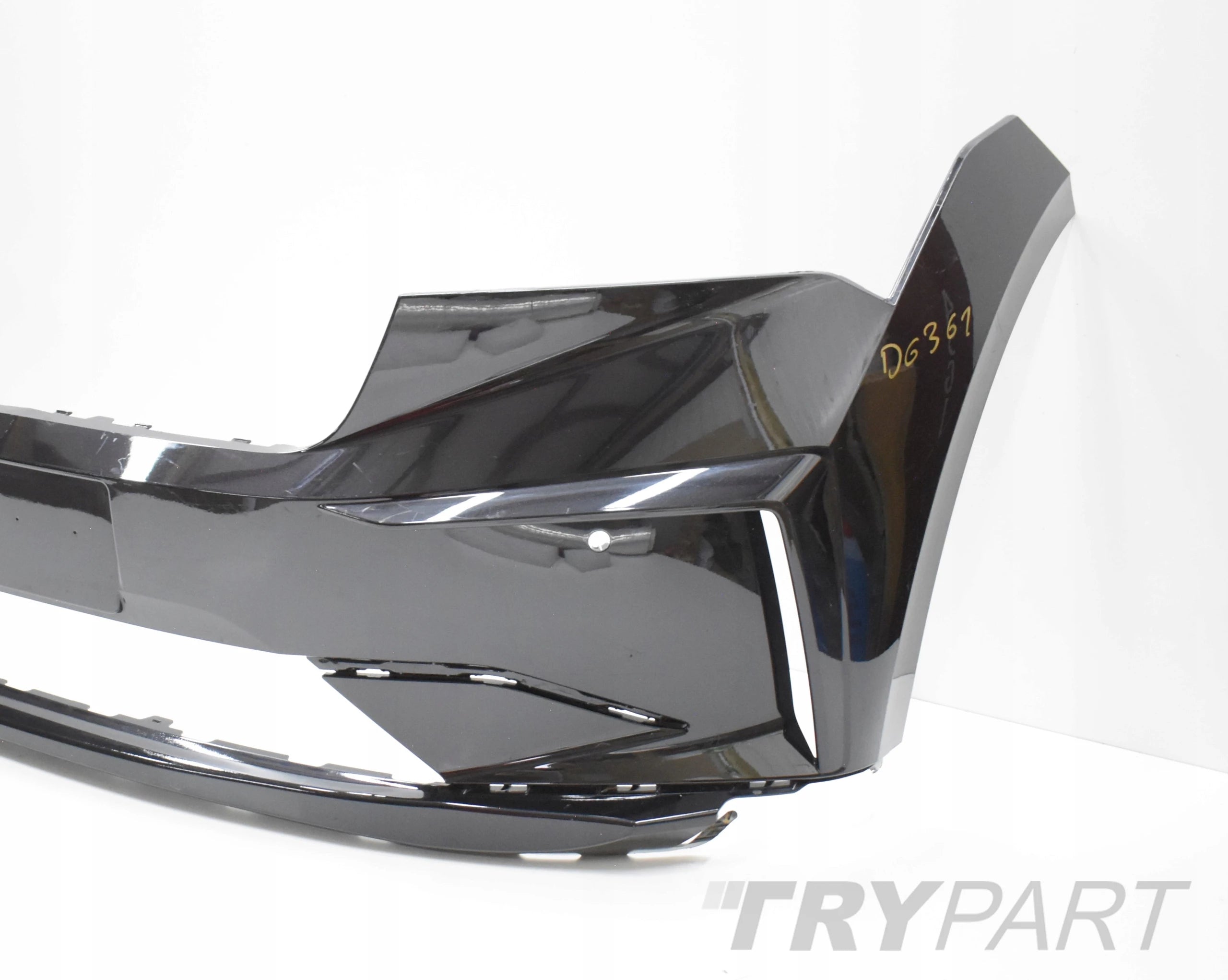 SKODA ENYAQ 5LA FRONT BUMPER ORG
