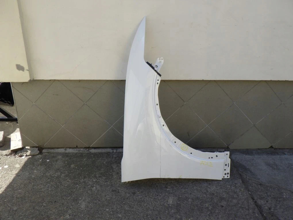 FORD MUSTANG MACH-E MACH E 2020- Front Fender Right