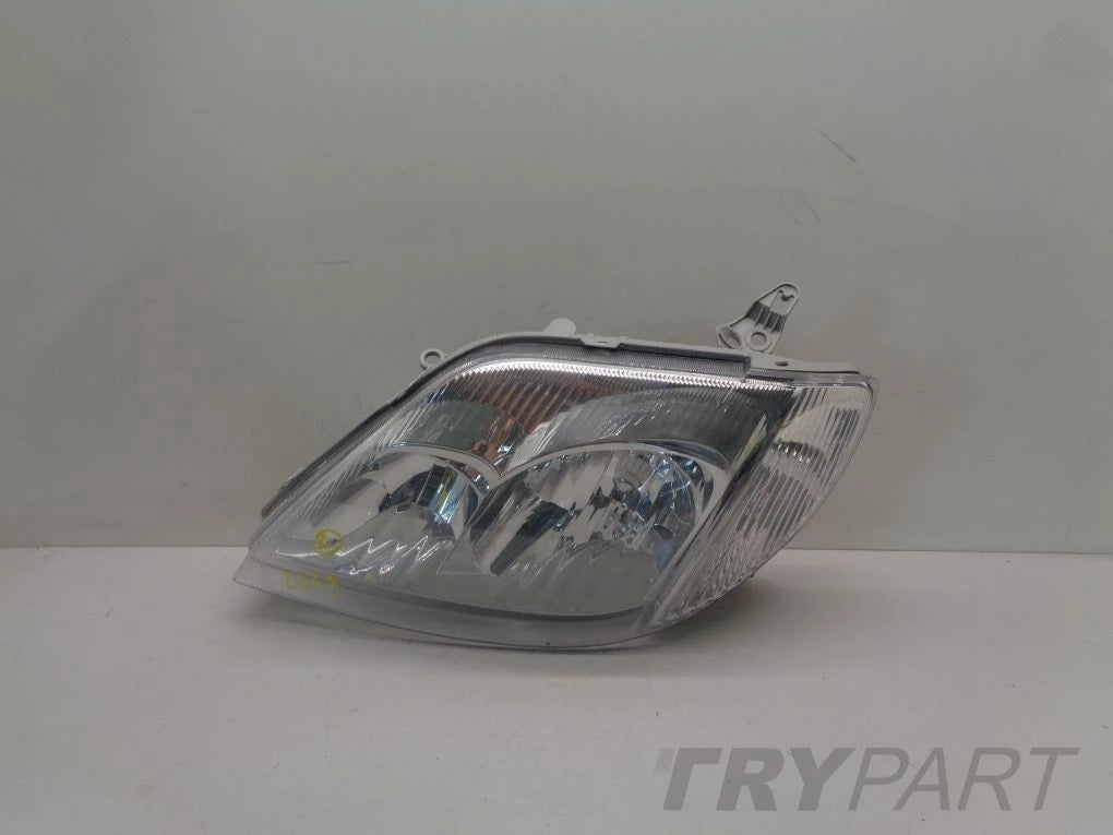 TOYOTA COROLLA SEDAN KOMBI 02- front lamp left
