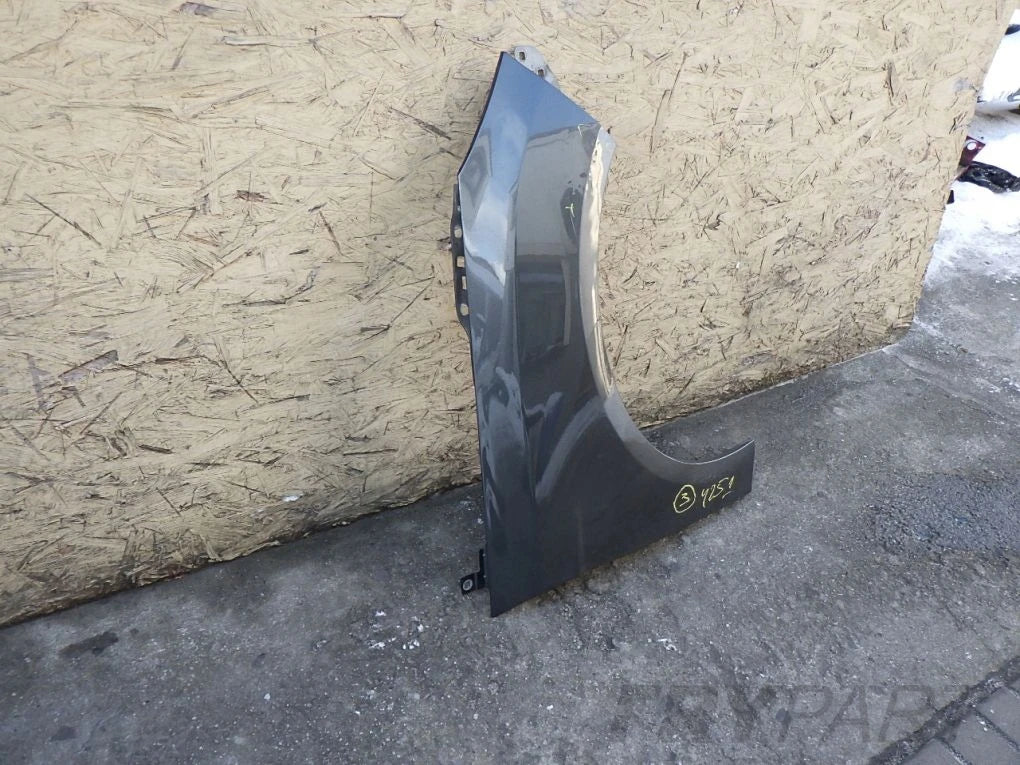 FORD FOCUS MK3 III 3 10- Front Fender Right
