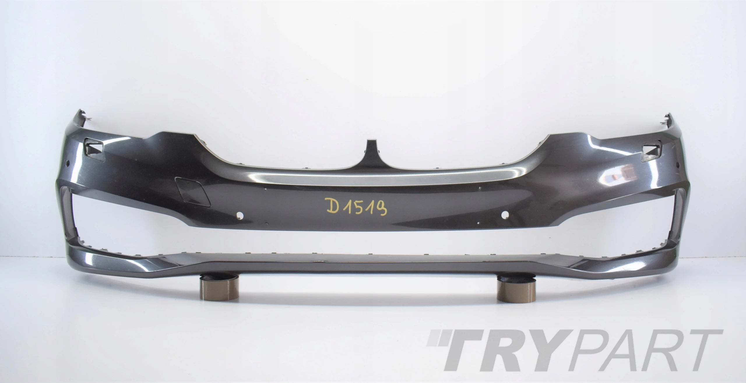 BMW 5 G30 G31 FRONT BUMPER EXCELLENT CONDITION ORIGINAL
