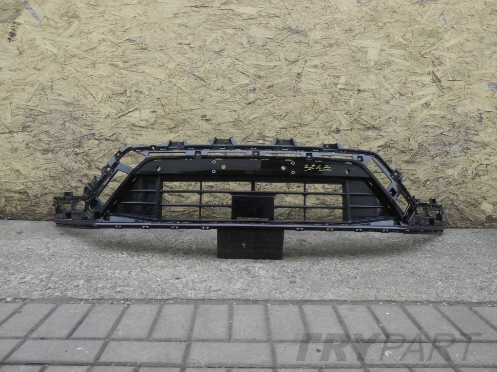 POLESTAR IV 4 23- Front Bumper Grille