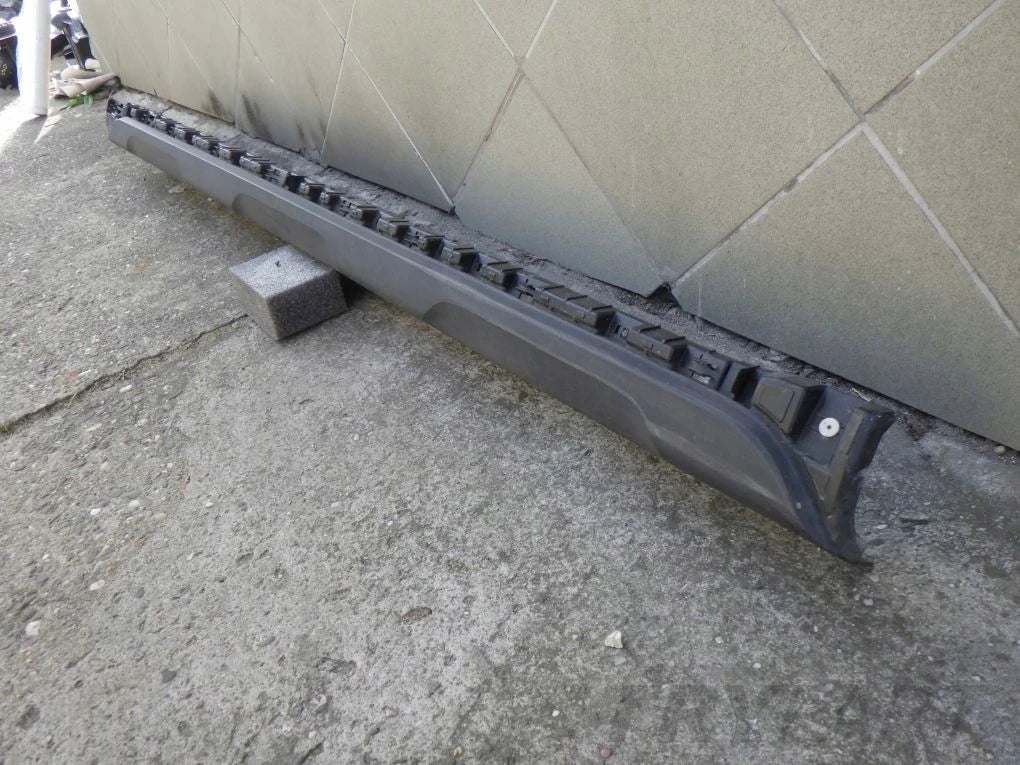 DACIA DUSTER II 2 17- Right Side Sill Trim