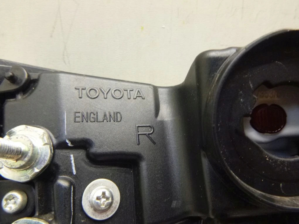TOYOTA COROLLA E21 KOMBI 18- Right Rear Lamp