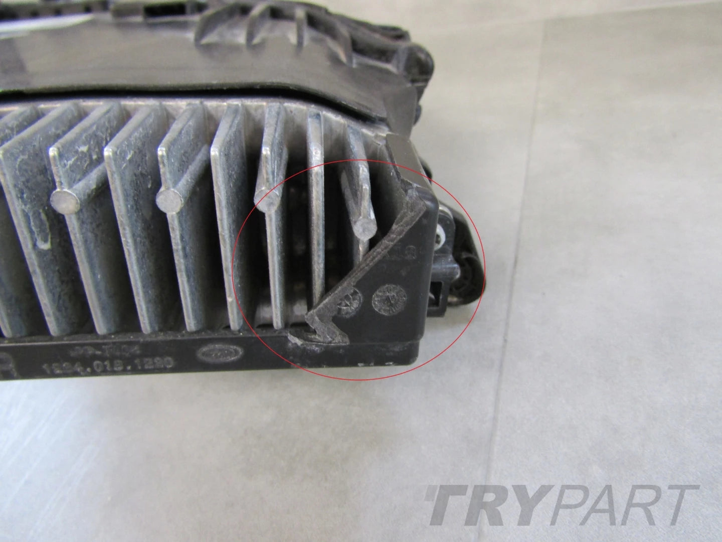 BMW 7 G70 LED DRL SVAROWSKI RH 22- 9879936 Headlight