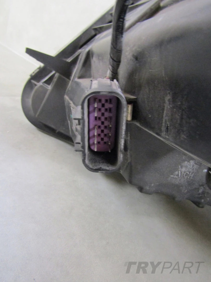 MAXUS LDV G10 STANDARD HEADLIGHT RH 14-