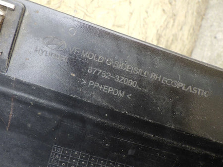 HYUNDAI I40 KOMBI 2012- door sill trim right