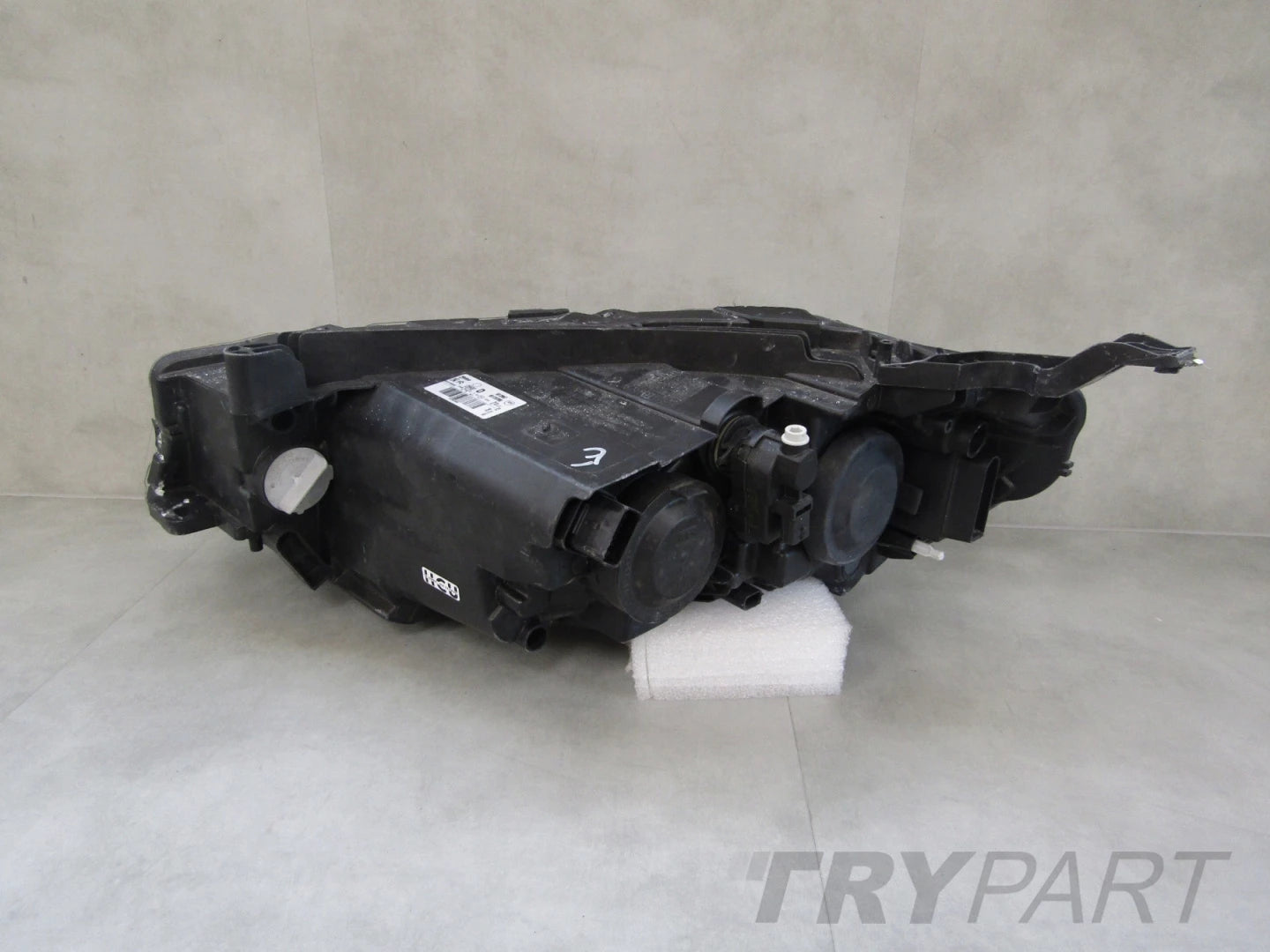 Front Lamp Citroen C-Elysee STANDARD 16- RH 9817297880